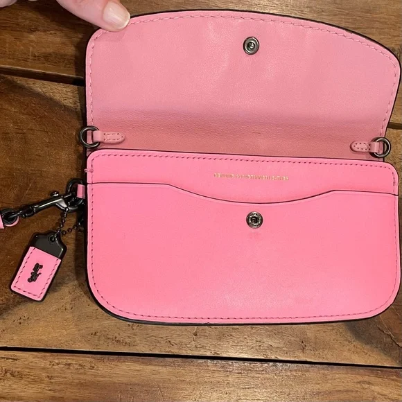 Coach 1941 Glovetanned Leather Bright Pink Clutch Wristlet with Paperwork - Picture 3 of 16